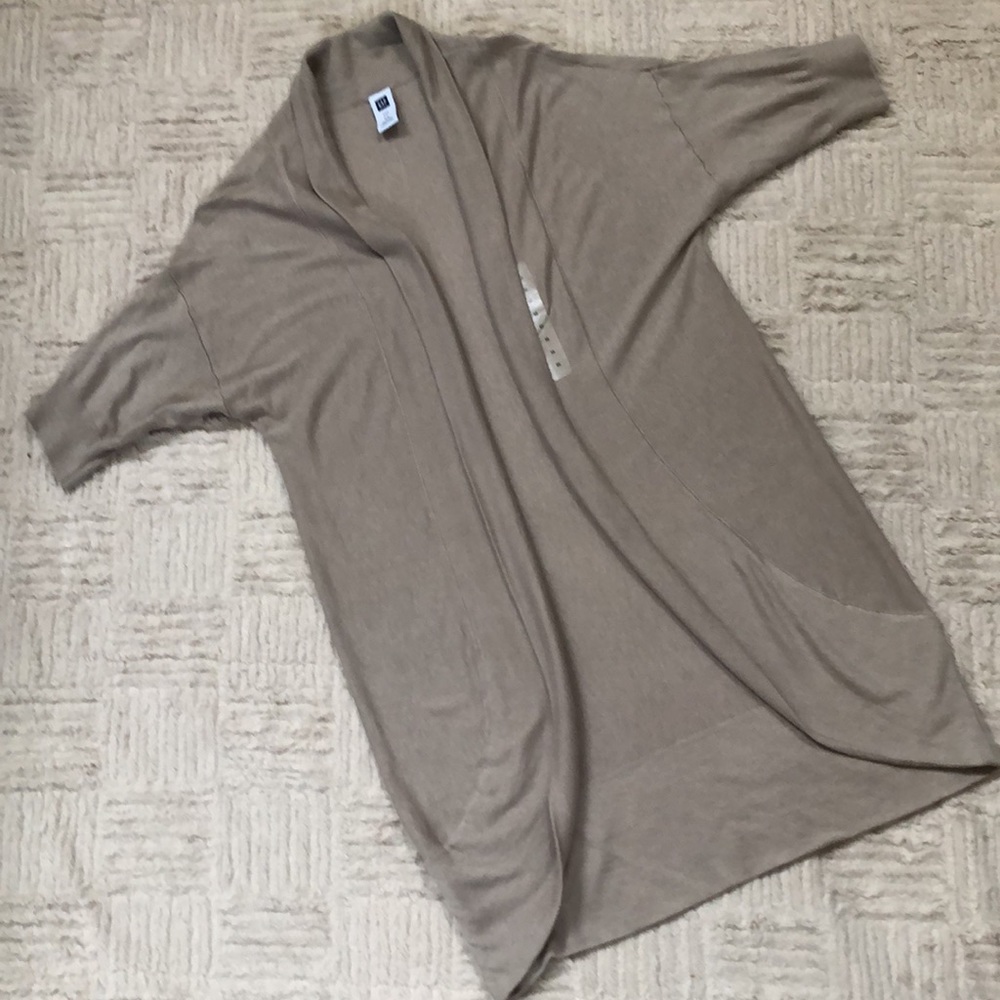 GAP open cardigan, dropped shoulder half sleeve neutral color New, Size XS